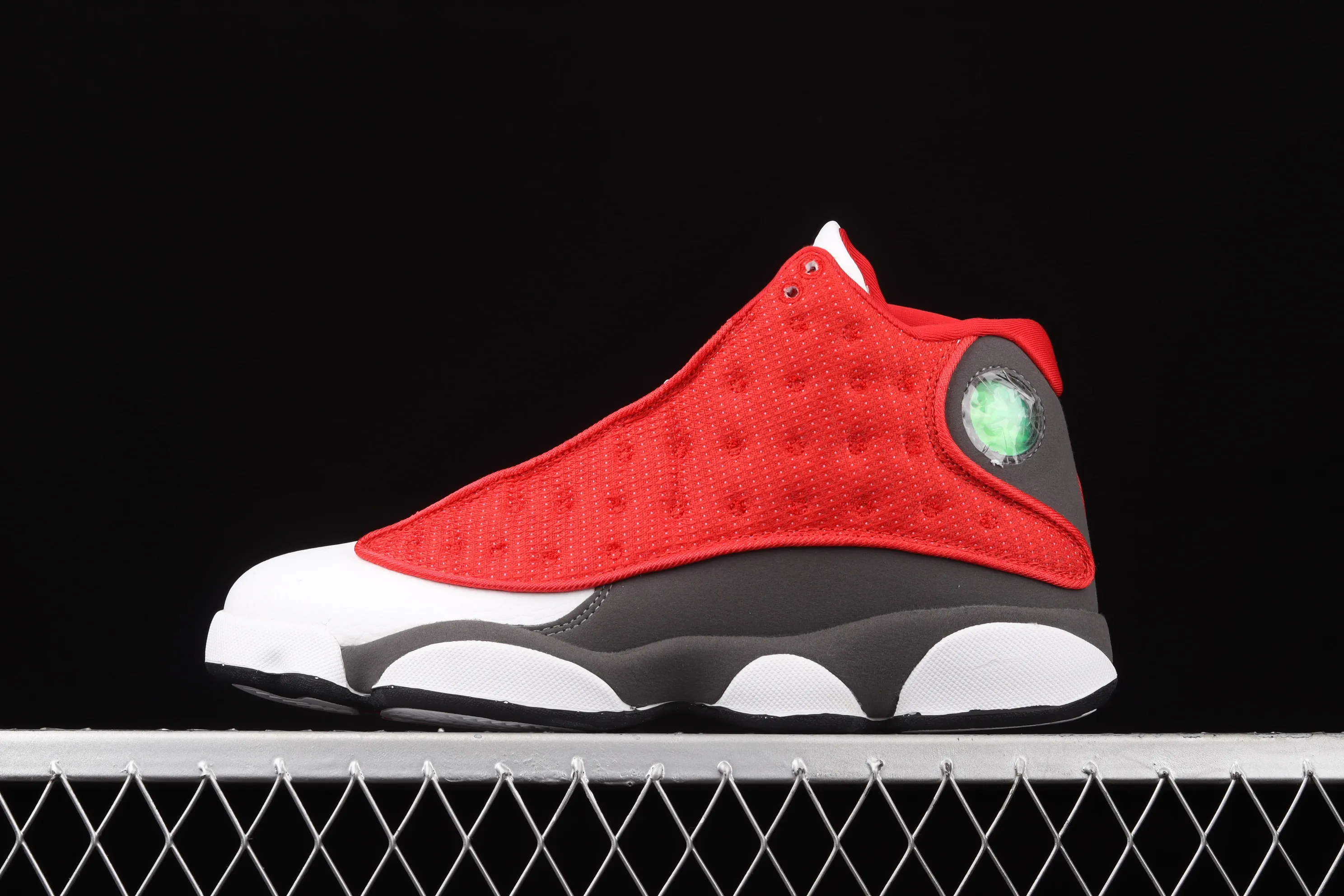 All categories Air Jordan Jordan series basketball shoes Air Jordan 13 G version Air Jordan 13 Retro AJ13 white gray red 3M reflective DJ5982-600